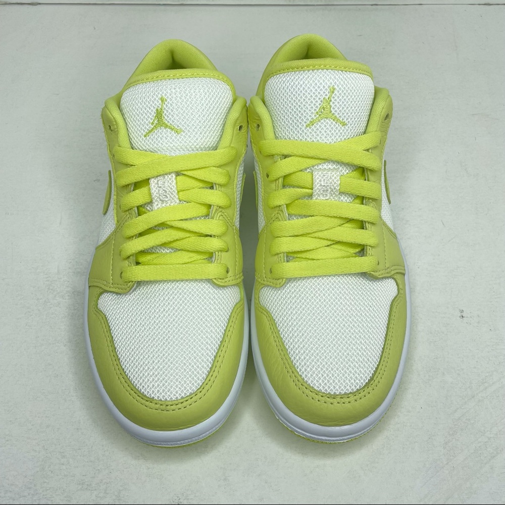 Nike Air Jordan 1 Retro Low WMNS “LimeLight” NEW - Picture 2 of 4